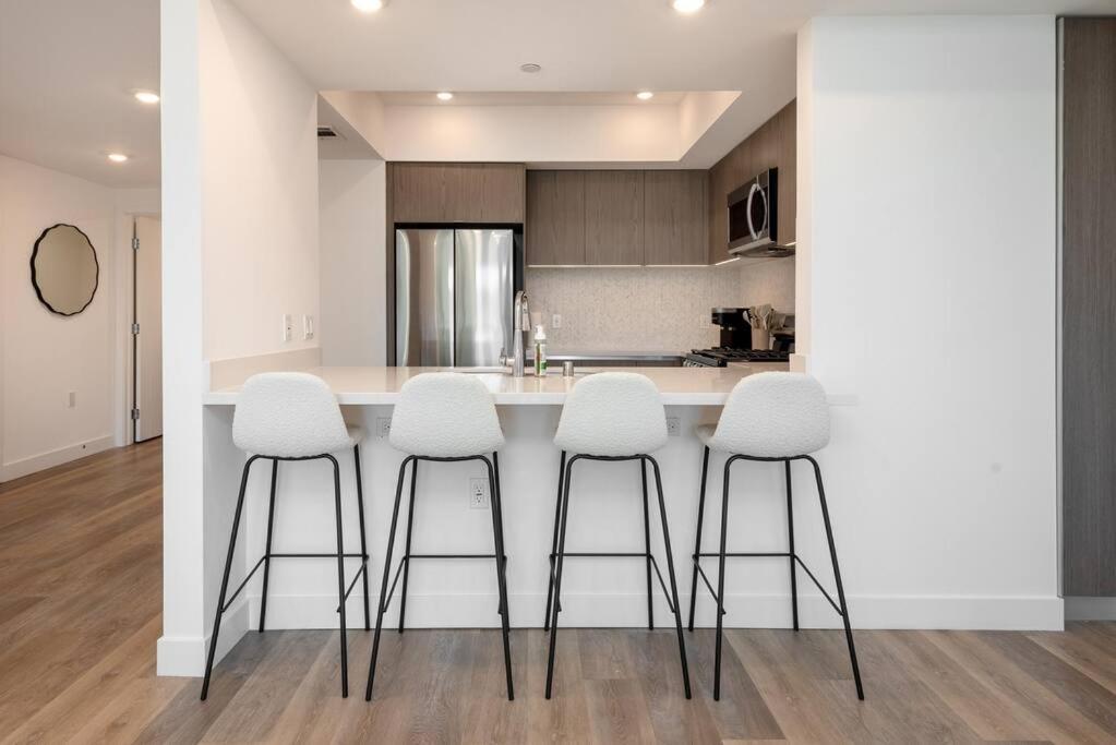 Appartement Deluxe Modern 2-bedroom W/ Roof Deck! Los Angeles