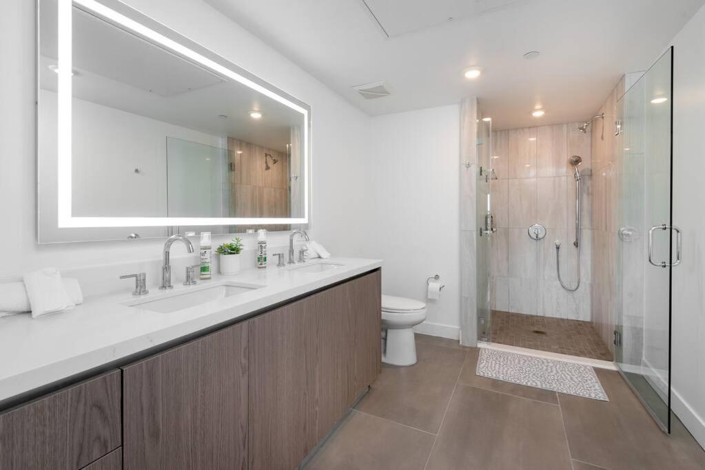 Appartement Deluxe Modern 2-bedroom W/ Roof Deck! Los Angeles